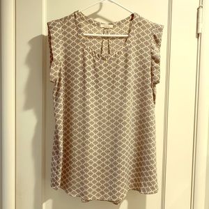 Cream and black capped sleeve top